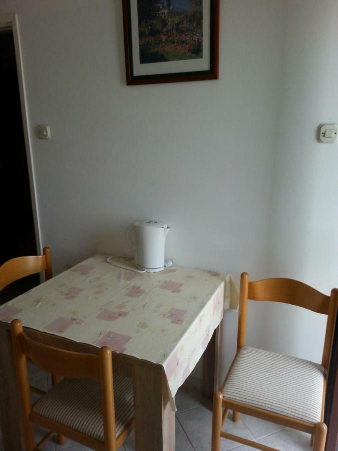 Guesthouse Lidija Kukljica Εξωτερικό φωτογραφία