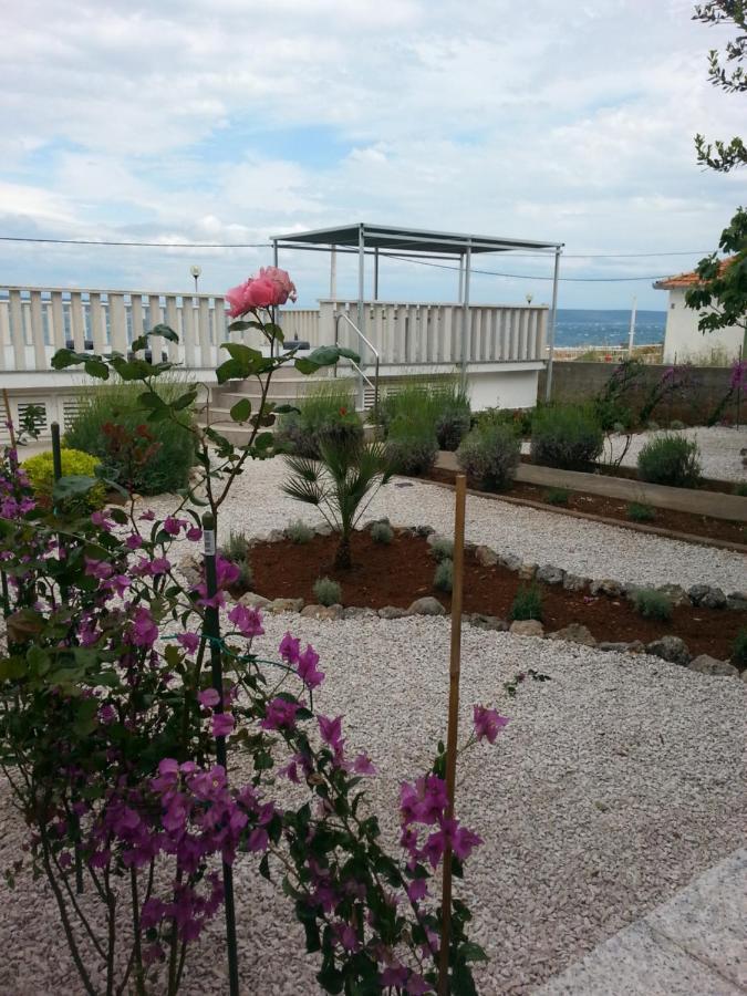 Guesthouse Lidija Kukljica Εξωτερικό φωτογραφία